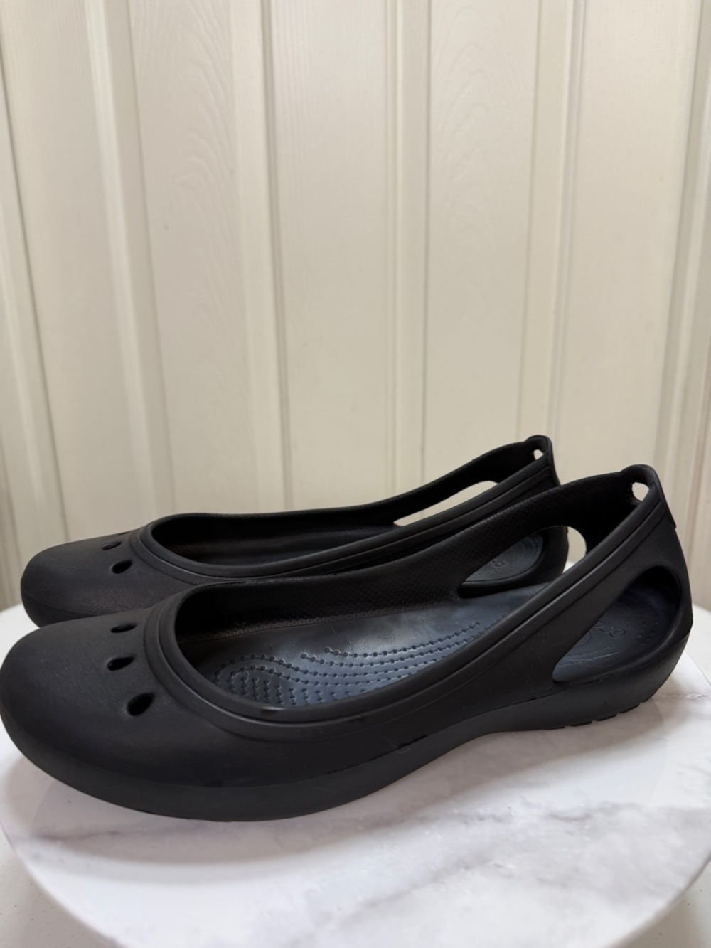 Crocs ballet  Women's Slip-On Comfort Flats Kaydee size 9